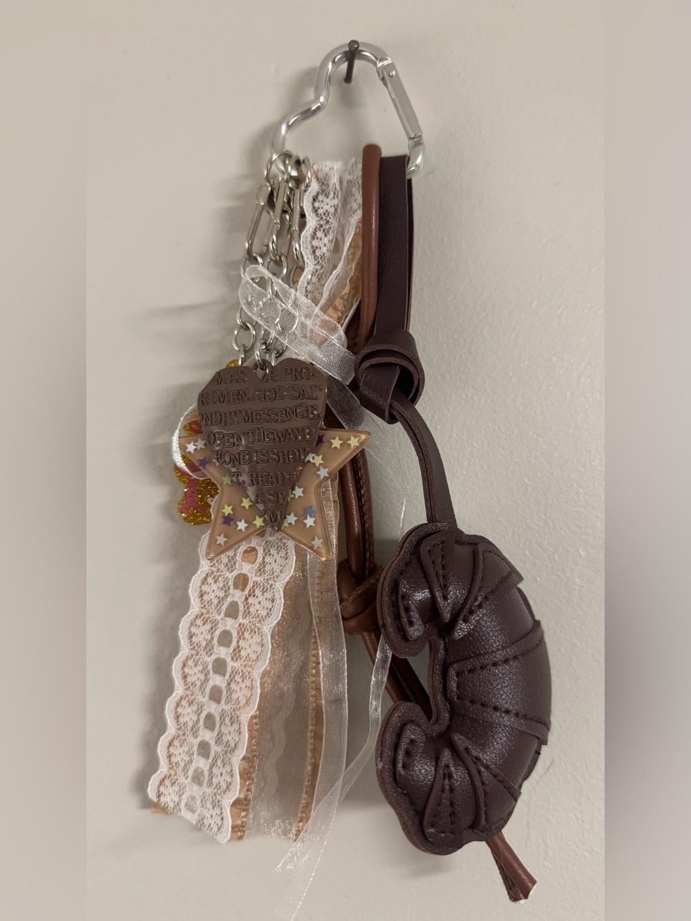 Croissant plush keychain